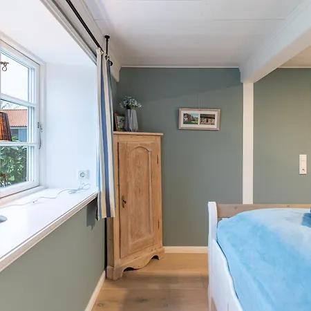 Holiday home Haus Frieda *